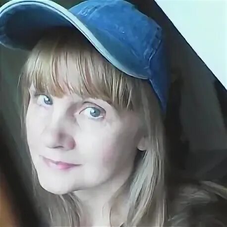 Женщину в первомайском