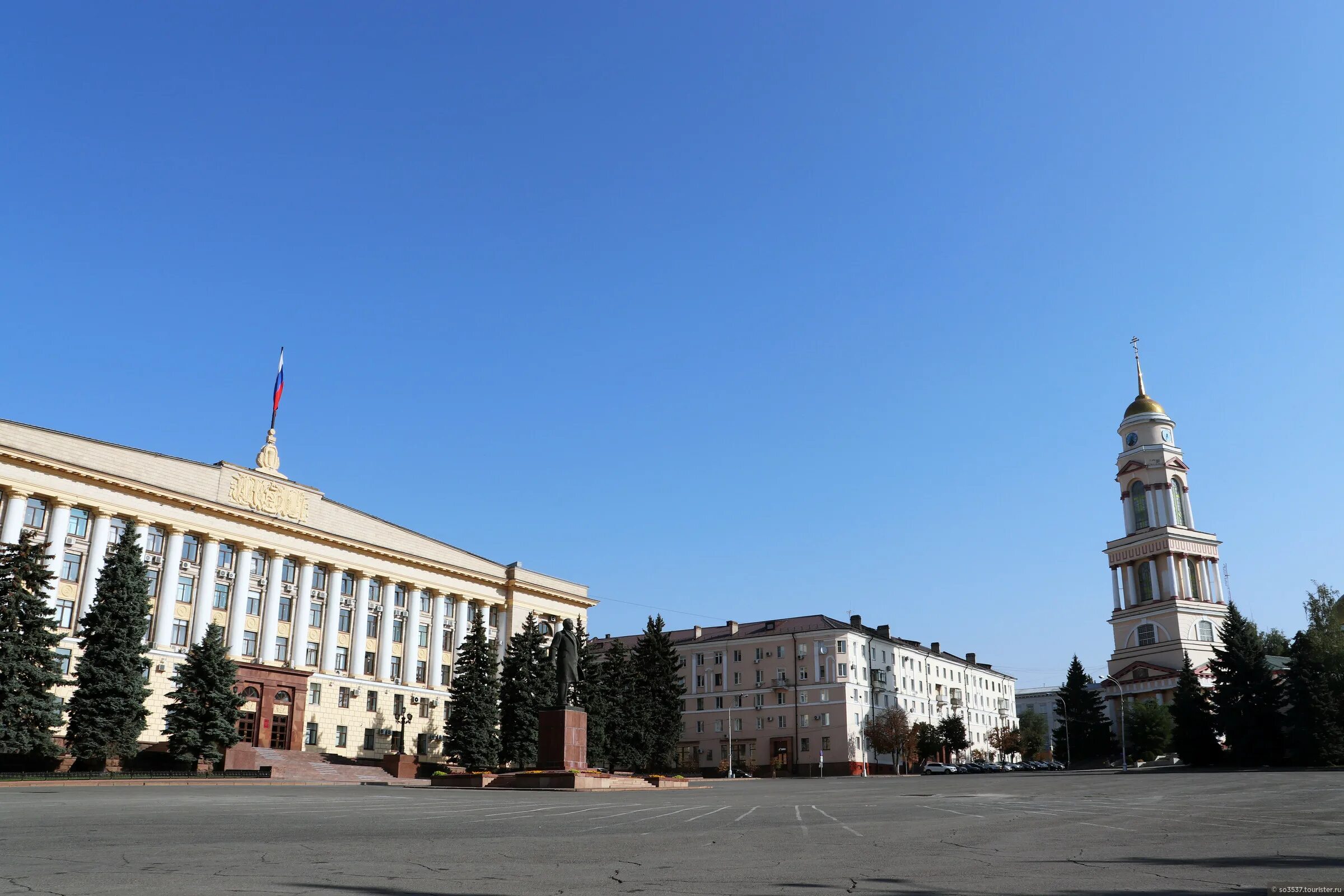 Липецк соборная площадь дом. Соборная-ленина липецк. Памятник ленина на соборной липецк. Площадь ленина соборная 1 липецк. Соборная площадь липецк.