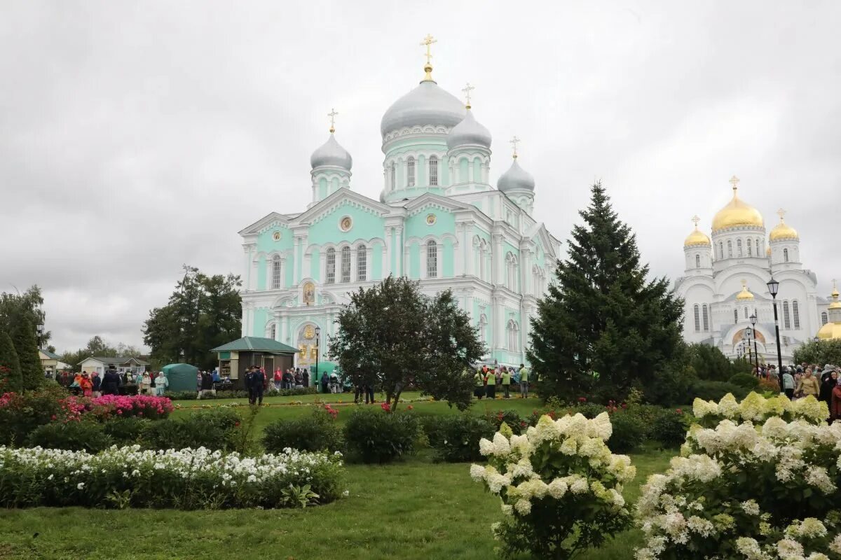 Дивеево монастырь жилье. Дивеево монастырь жилье