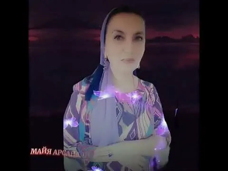 Зайнаб абсаматова молодая. Кумыкская певица барият. Уллубий гасанакаев четкая кумыкская песня текст песни. Кумыкская певица барият. Кумыкские песни.