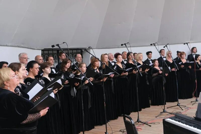 дом музыки свердлова екб. сайт дом музыки екатеринбург. екатеринбург, ул. камерный зал. сайт дом музыки екатеринбург.