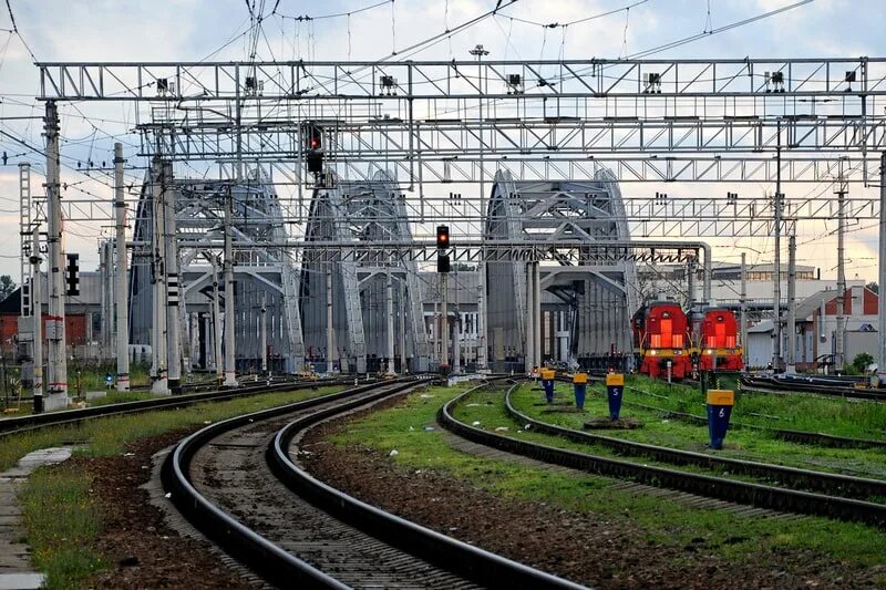 Железнодорожный московская область транспорт. Станция РЖД Санкт Петербург. Санкт-Петербург главный Железнодорожная станция. РЖД станции Питер. Железнодорожная станция РЖД.