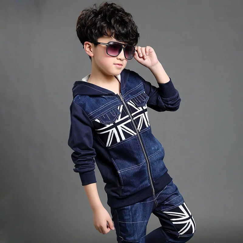 мальчики бренд. мальчики бренд. брендовая одежда для мальчиков. джинсовые костюмы для мальчиков. мальчики бренд.