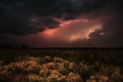 Грозовой пейзаж