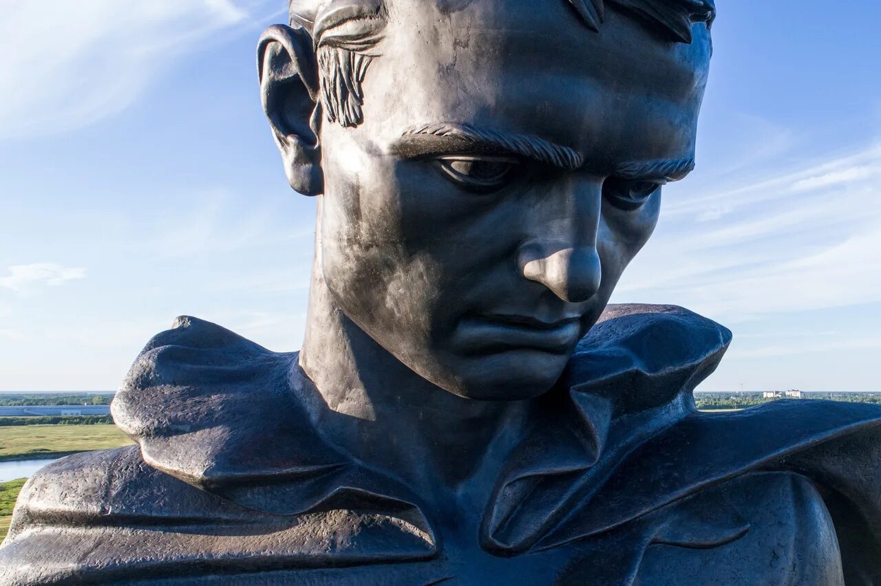 мемориальный комплекс советскому солдату подо ржевом. мемориальный комплекс советскому солдату подо ржевом. памятник ржевский мемориал. ржевский мемориал советскому солдату. мемориал подо ржевом.