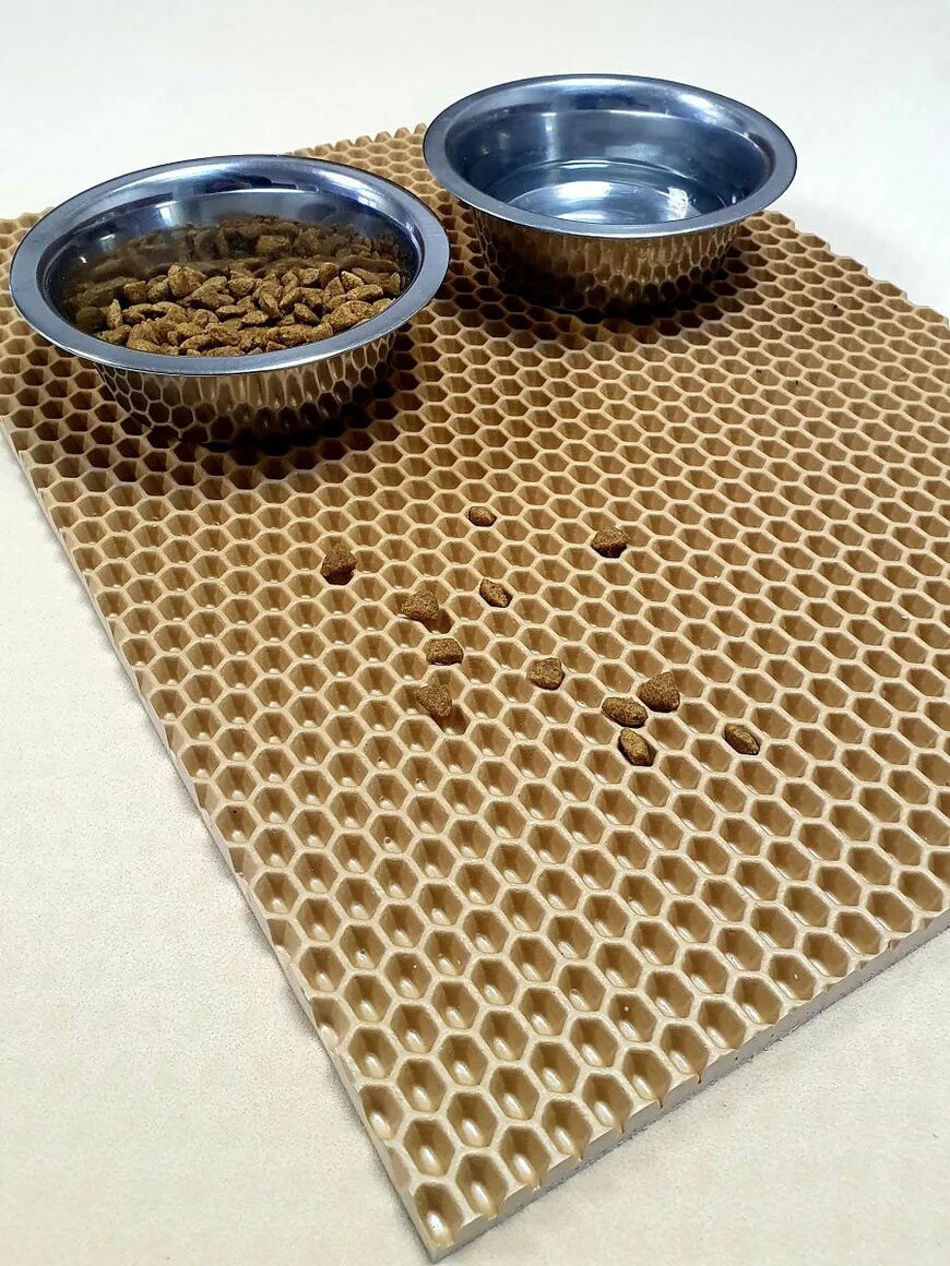 Коврик для еды для собак. Коврик для мисок для кошек. Силиконовый коврик под миску. Коврик для мисок косточка. Коврик резиновый под миску.