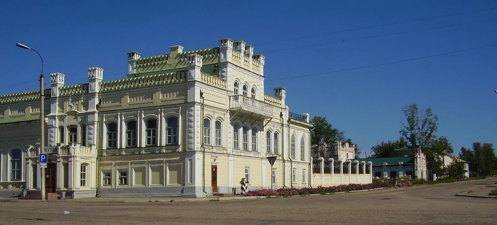 Погода нерчинск забайкальский край на 10. Бутинский дворец в Нерчинске. Дворец Бутина в Нерчинске. Бутинский дворец в Нерчинске Забайкальский край. Город Нерчинск ,Бунинский дворец.