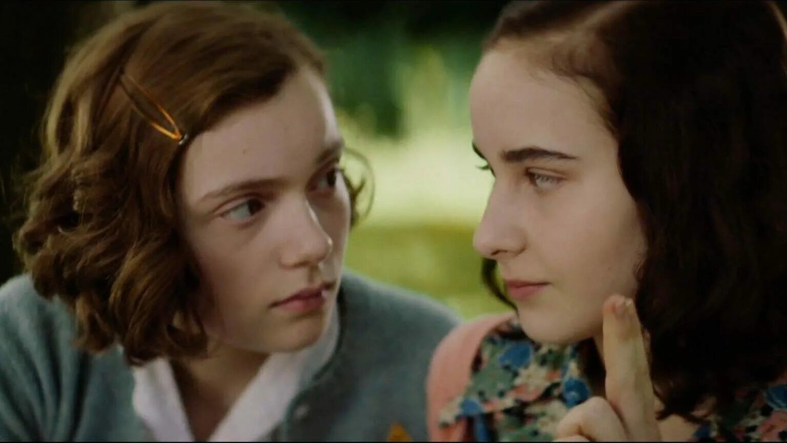 Моя дочь анна франк фильм 2015. Воображаемая подруга анны франк. Подруга анны. Анна плетнева и марина федункив подруга. Подруга анны.