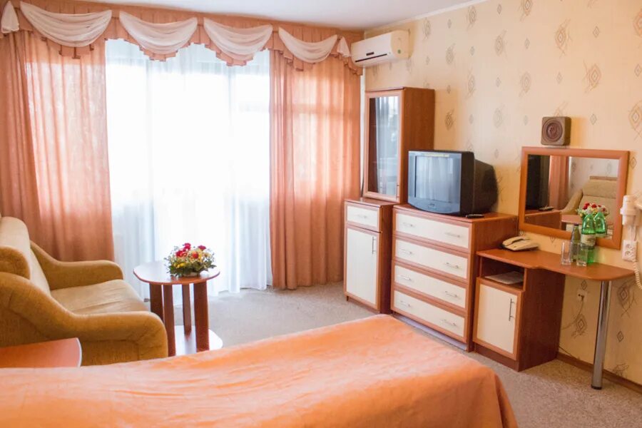 Санаторий русь анапа. Алушта славутич санаторий 2021. Аквалоо сочи санаторий для пенсионеров. Санаторий аквалоо в сочи по социальной путевке. Санаторий русь анапа 2022.