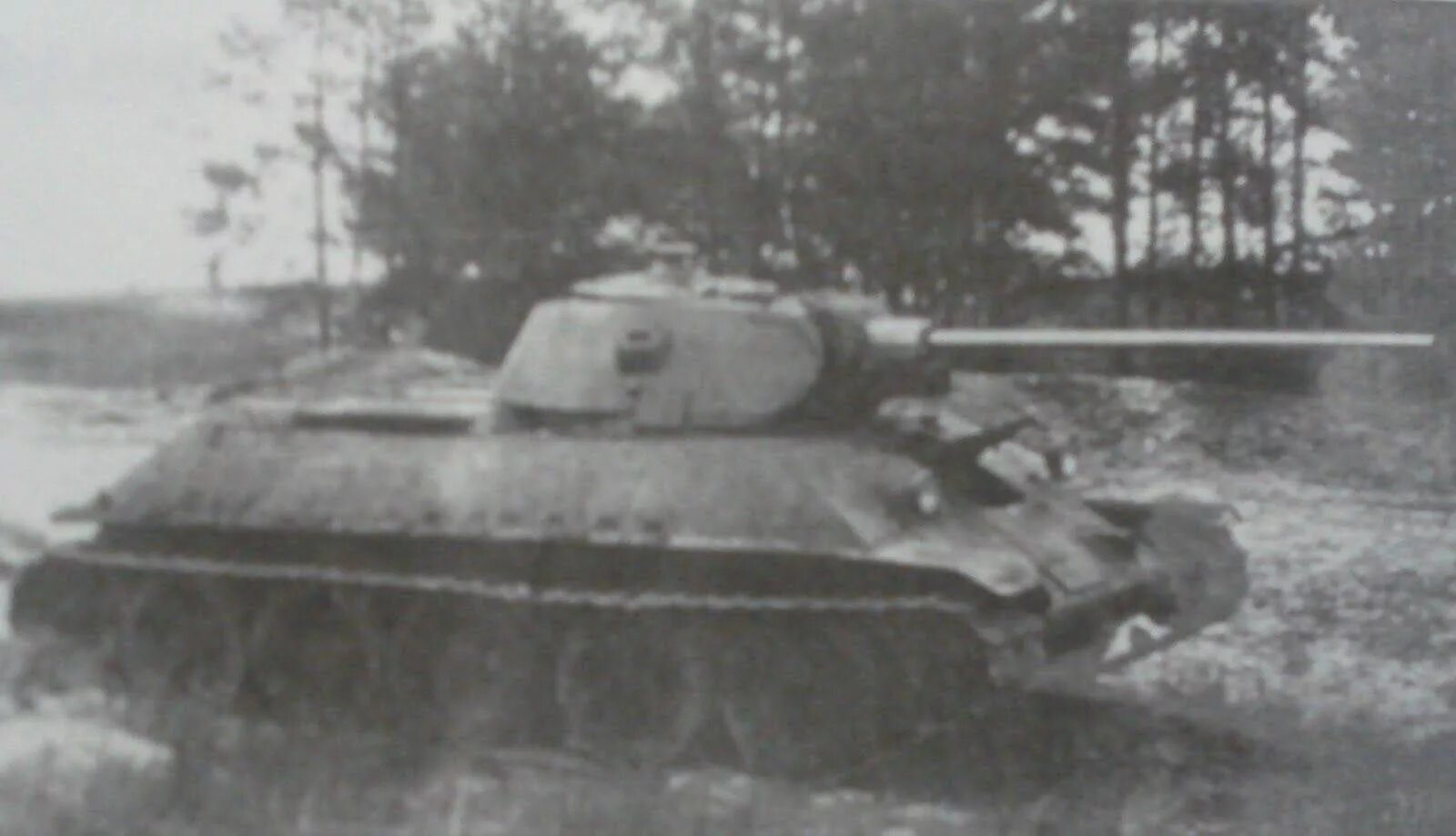 N 34 57