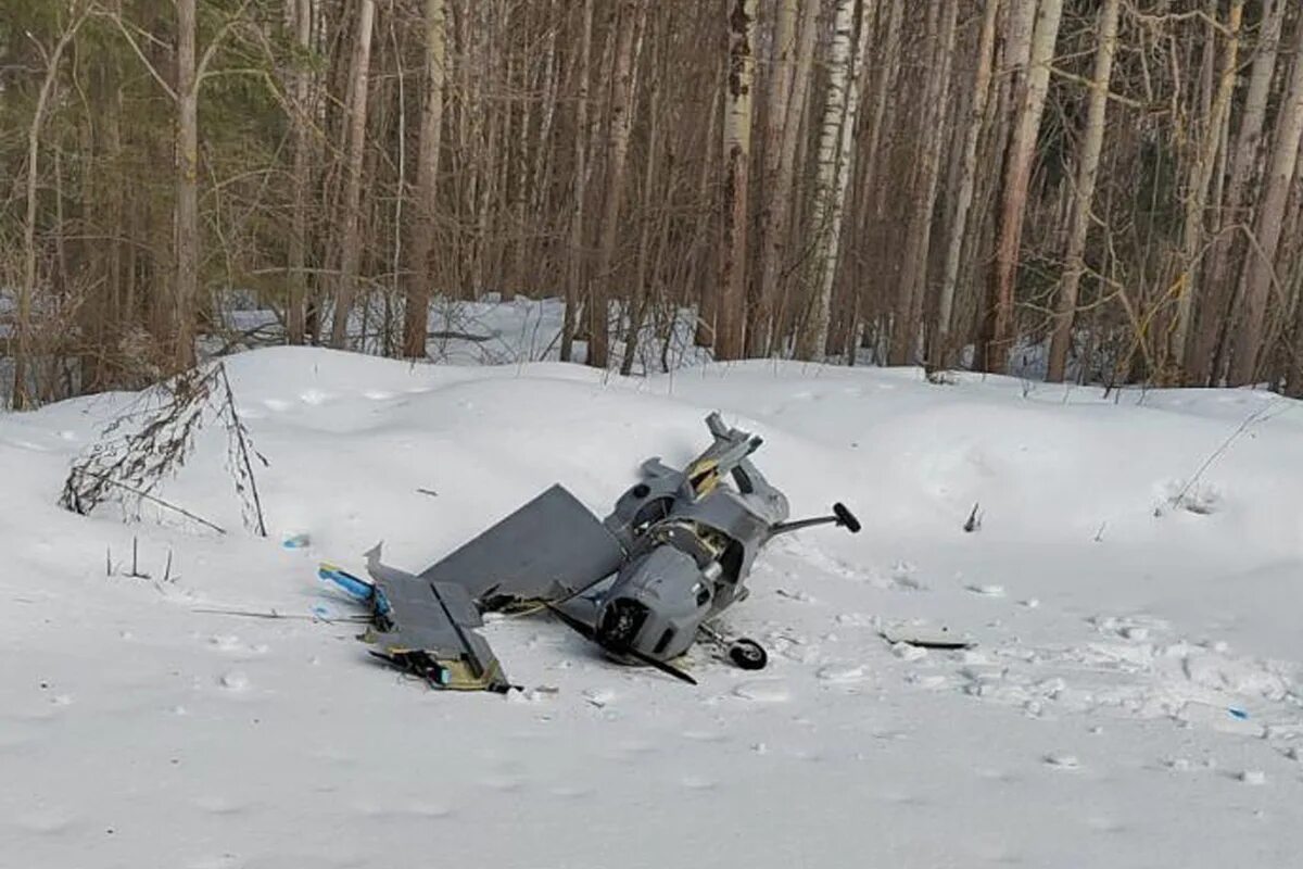 Самарскую область атаковали беспилотники. Uj 22 Airborne беспилотник. Беспилотники в Подмосковье. Упавший беспилотник в Подмосковье.