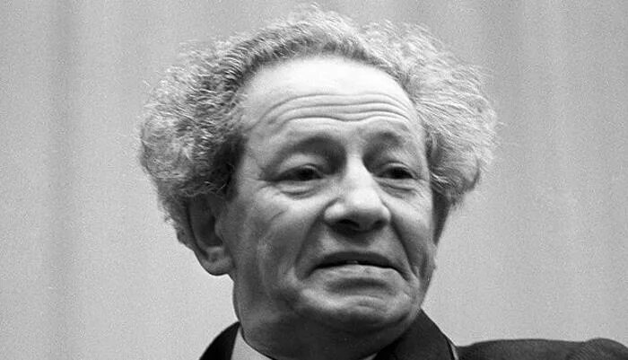 Вольф мессинг. Вольф мессинг 2. Вольф мессинг ученица. Экстрасенс вольф мессинг. Мессинг шарлатан.