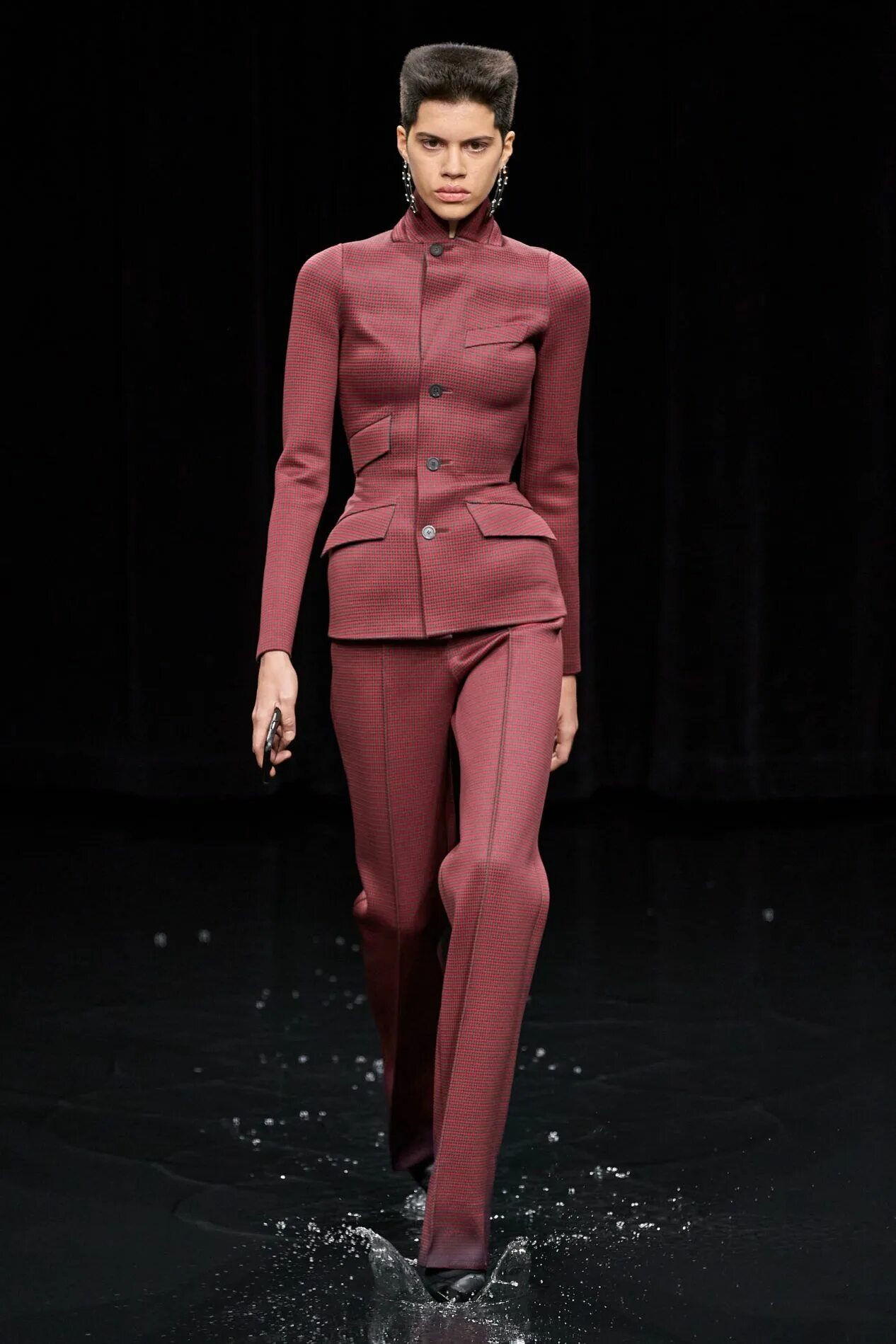Balenciaga коллекция 2020. Кристобаль баленсиага 2020. Показ баленсиага 2022. Гвасалия баленсиага. Balenciaga spring 2018.