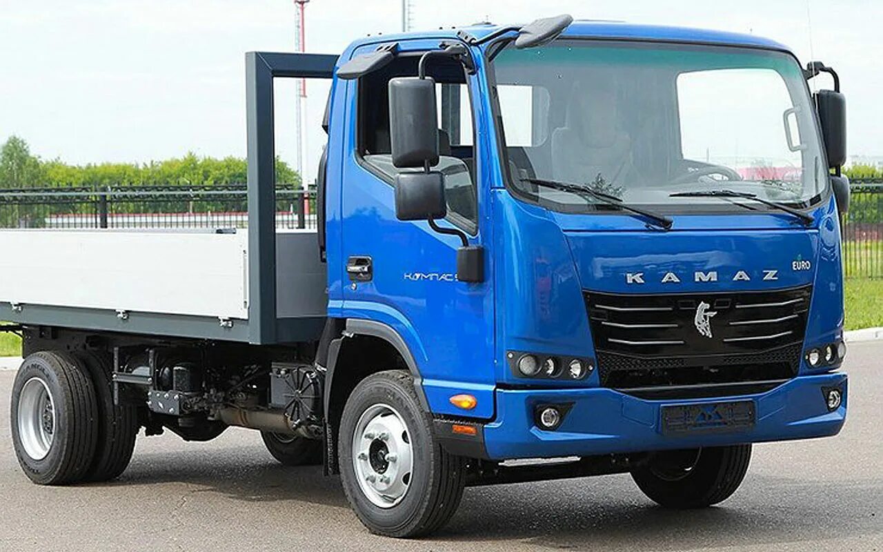 Камаз компас jac. Новые мини камазы. Камаз 4308-6083-69. Новые мини камазы. Новый камаз 4308 с новой кабиной.