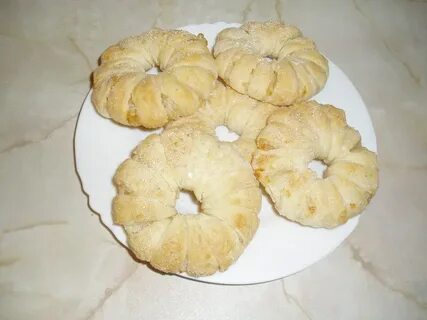 Яблочные колечки в слоеном