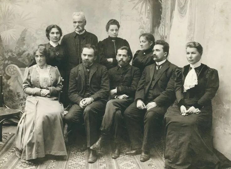 Таблица определения пола ребенка по возрасту матери. Герб радзивиллов трубы. Герб князей радзивиллов. Существительное общего рода. Поле рода.