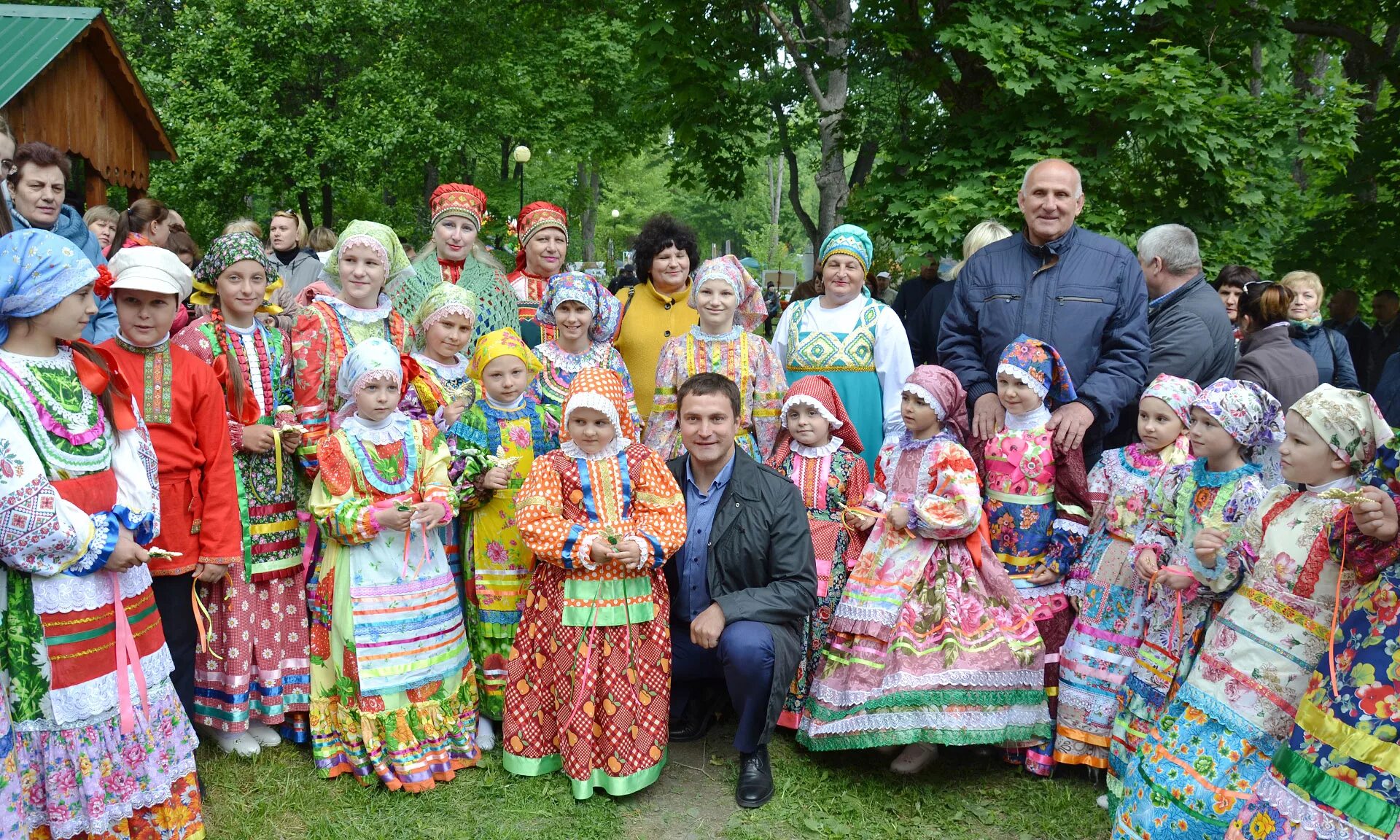 Брянская область Навлинский район село рёвны. Село Ревны Навлинского района Брянской области. Праздник липовый цвет село Ревны. Липовый цвет Ревны Брянск. Петрова буда