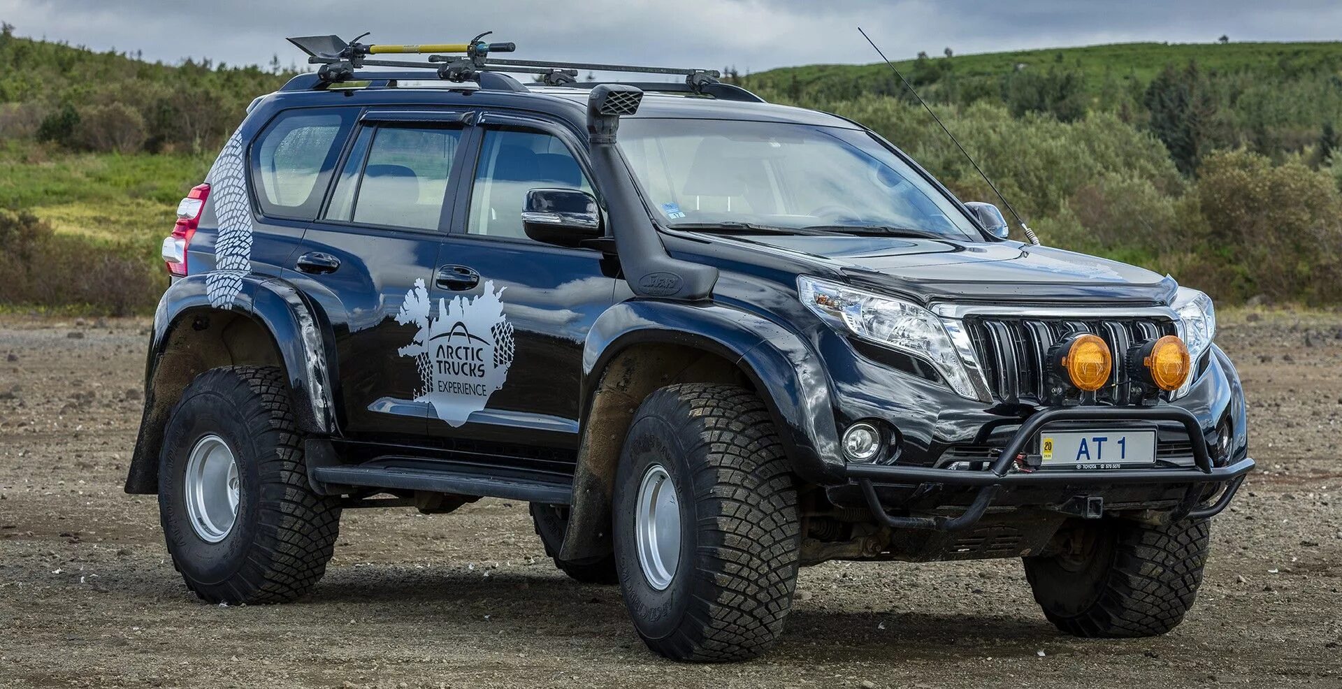 Л200 арктик трак. Toyota lc 200 arctic trucks. Тойота такома арктик трак. Toyota land cruiser arctic trucks at37. Арктик тракс отзывы.