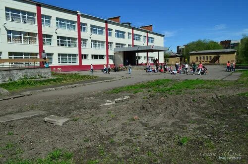 Города без школы. Светлые горы частная школа микрогород. Школа южный город 2 самара. Территория школы. Сайт школы номер 64 воронеж боровое.