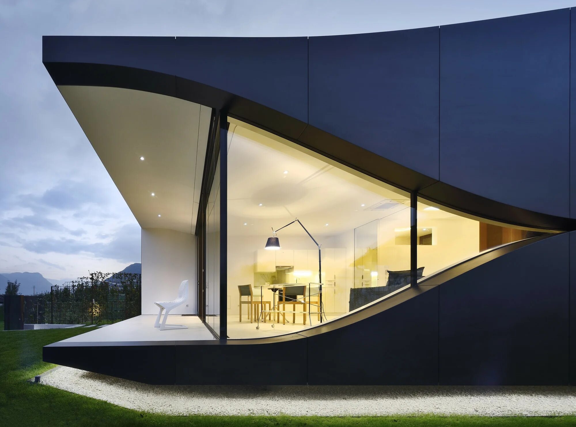 Hotel Axis Viana / Jorge Sodré de Albuquerque + VHM Hotel architecture, Modern a