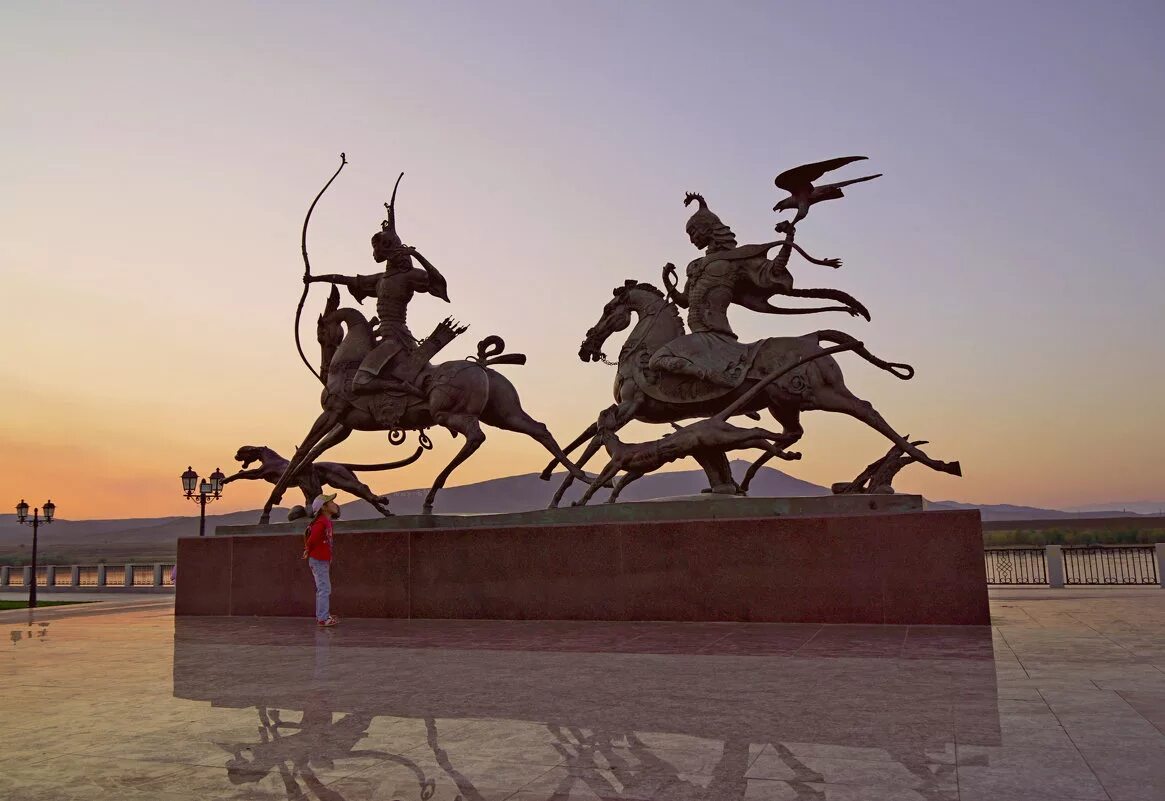 царская охота кызыл. даши намдаков царская охота. республика тыва. царская охота кызыл надаков. тыва центр азии царская охота.