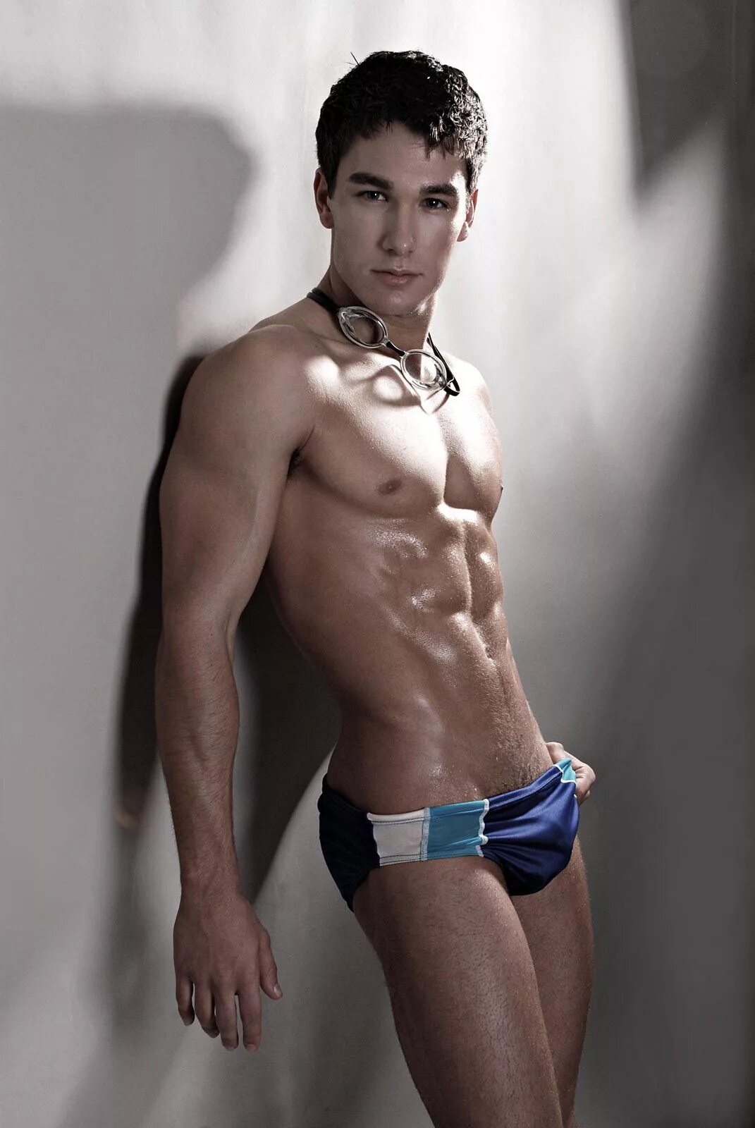 Мужской 18 плюс. Jon Cossu. Kyle Lucas модель. Male model Jon Cossu.