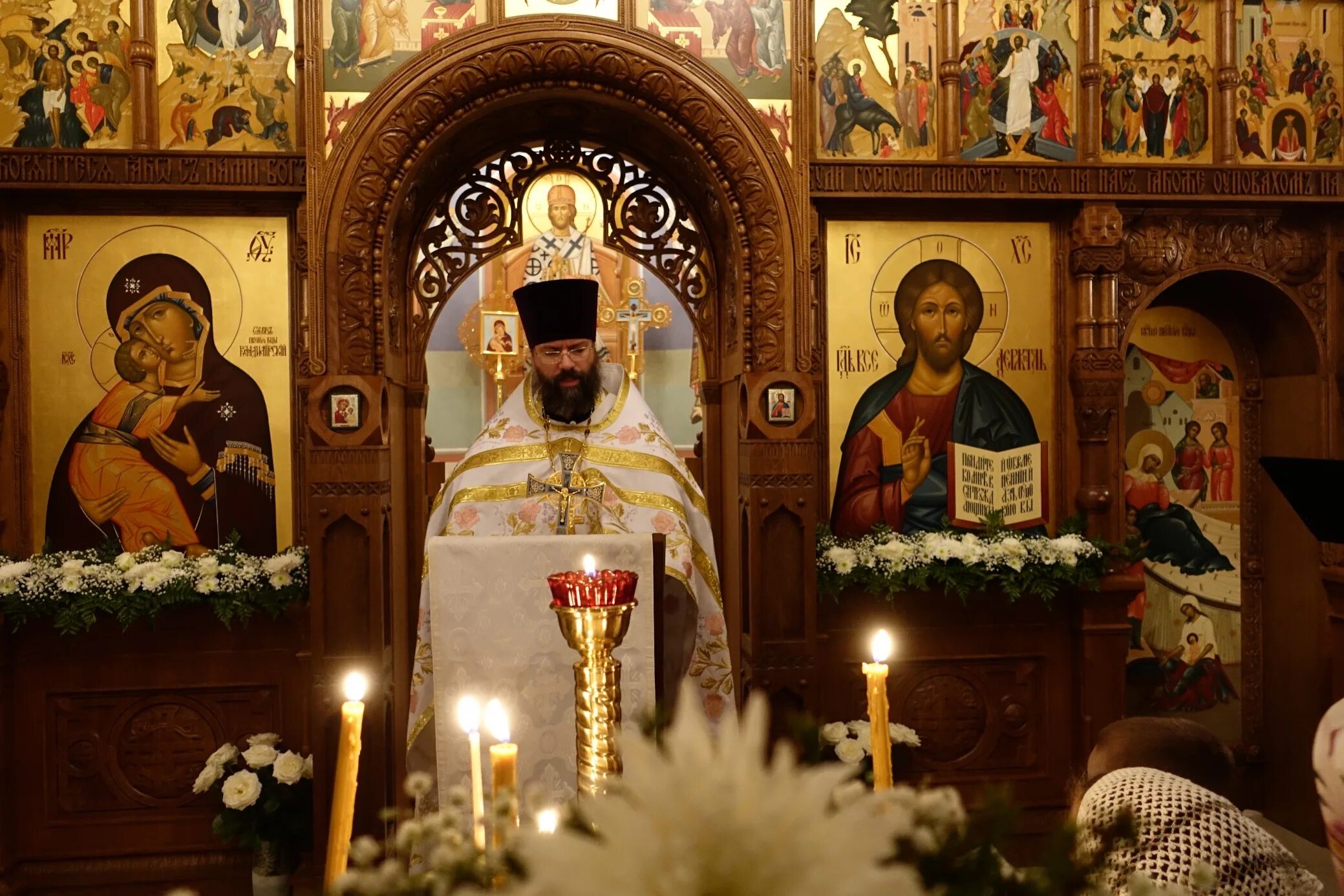 Храм рождества богородицы в говорово. Храм в говорово. Говорово москва церковь. Богородицерождественский храм королев. Храм рождества пресвятой богородицы в москве.