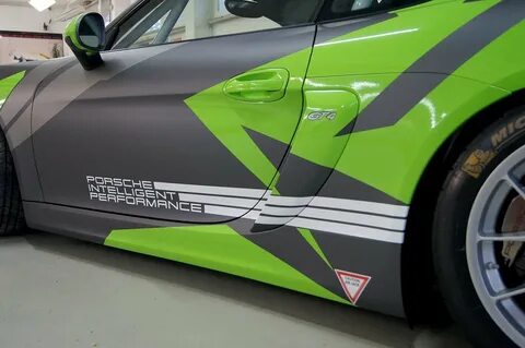 Виниловые автомобили