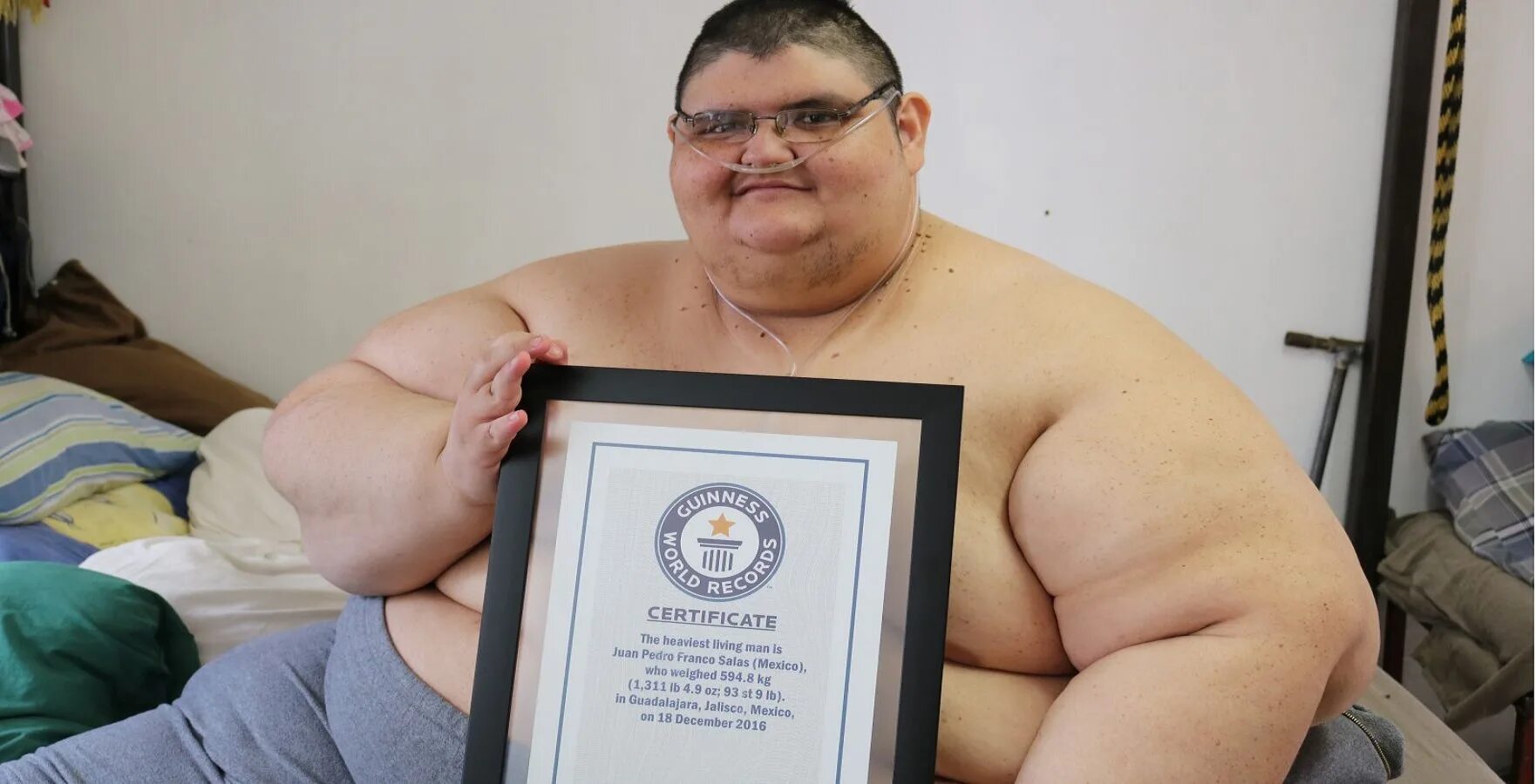 Немного толстый человек. Хуан Педро Франко 600 кг. Хуан Педро Франко Салас 2018. Хуан Педро самый толстый человек в мире.