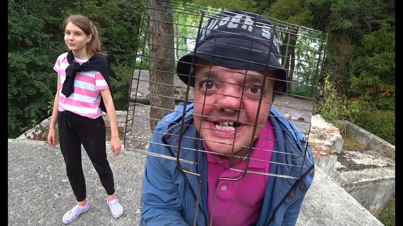 Полина у супер суса. Виталий сусанин супер сус. Боно супер сус. Лиза из супер суса. Полина из супер сус.