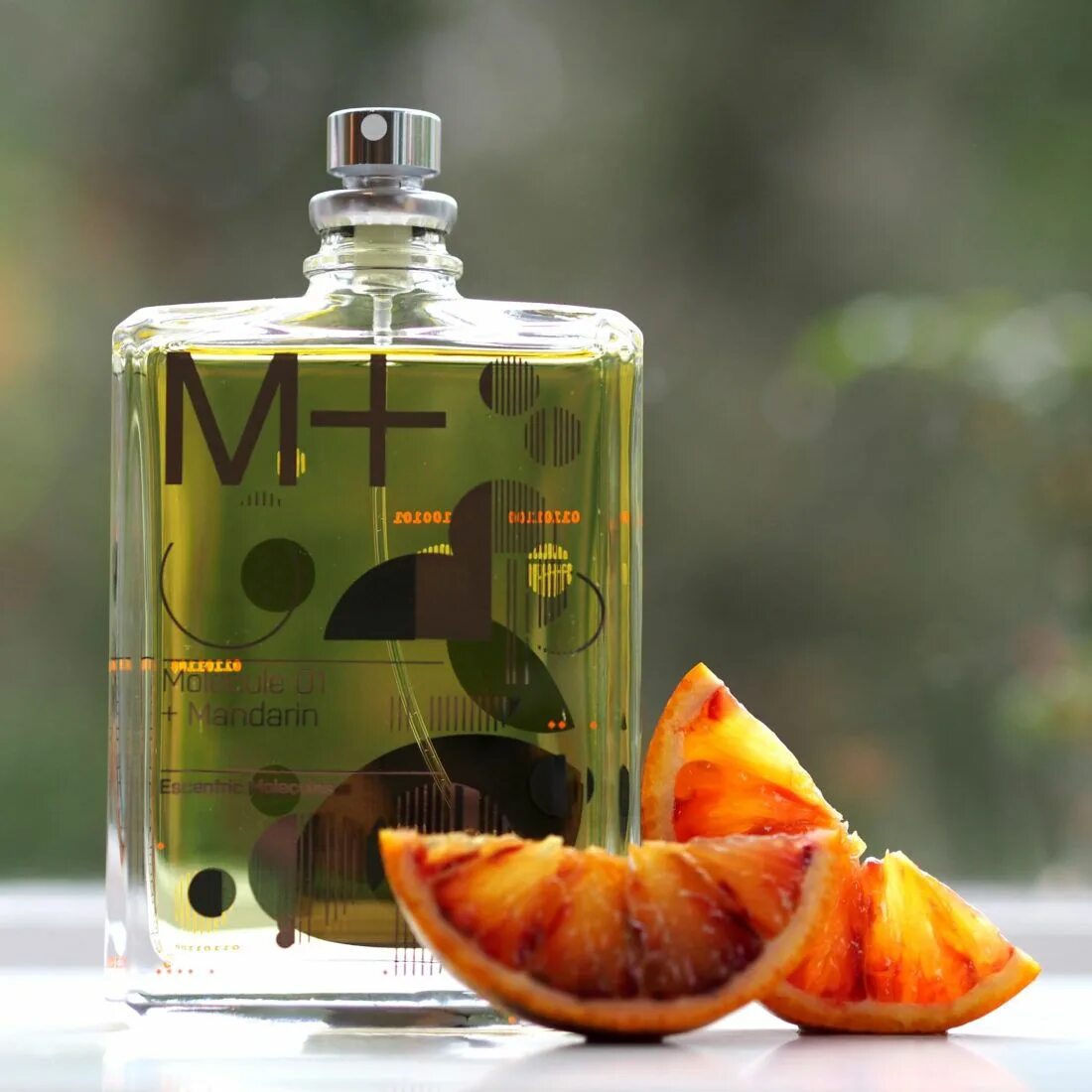 Аромат escentric molecules. Escentric molecules 01 mandarin. escentric molecules molecule 01 + мандарин. molecules molecule 01 + mandarin. escentric molecules molecule 01+mandarin edt unisex 100 ml..