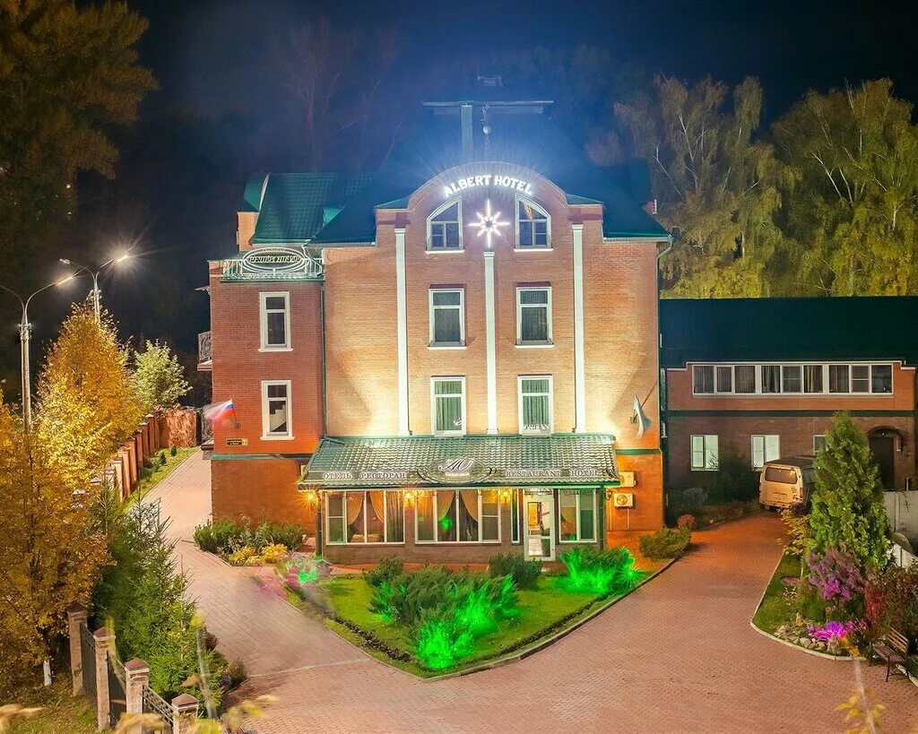 очарованный странник гостиница г. очарованный странник орел ресторан. гостиницы в орле в центре. очарованный странник орел гостиница телефон. коттеджи гринн орел.