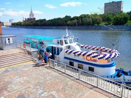 Паромы москва река