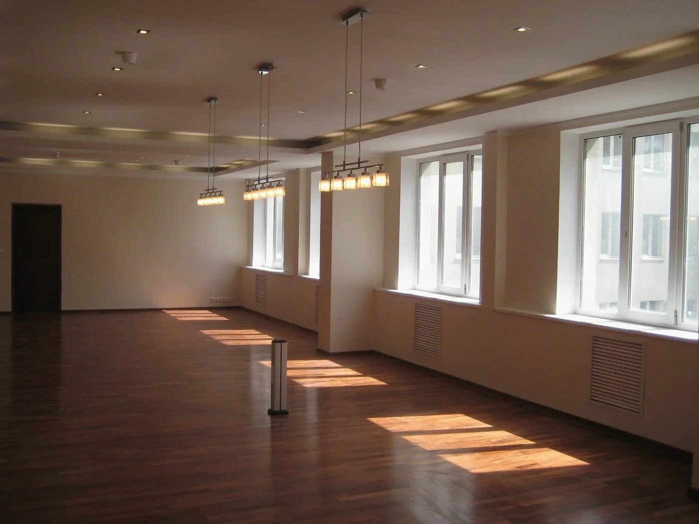 Бц оазис лобби. Помещение свободного назначения. Отделка коммерческих помещений. Внутренняя отделка офиса. Коммерческое помещение.