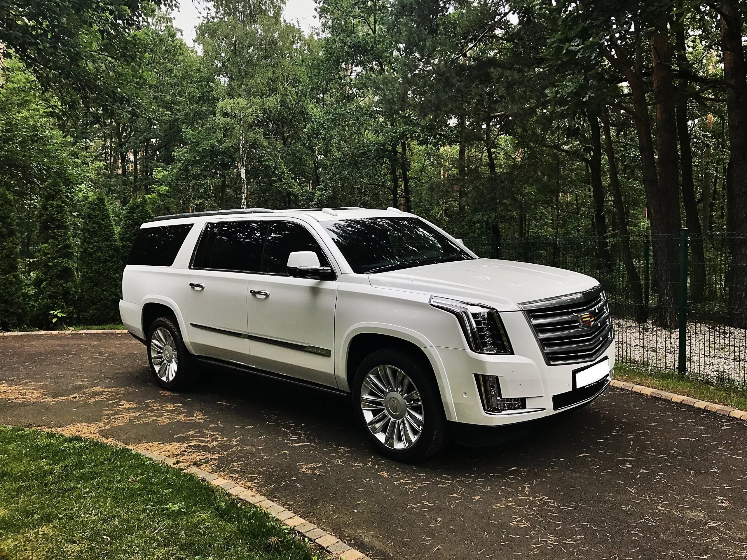 Кадиллак эскалейд 6.2. Кадиллак Эскалейд 6. Cadillac Escalade ESV. Cadillac Escalade v8 6.2l.