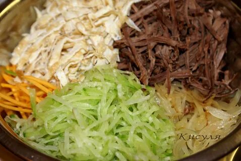 Салат редька с морковью мясом