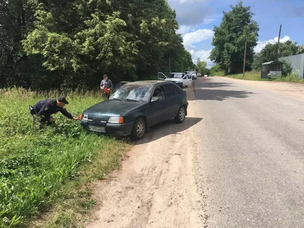 Срочные новости происшествия. Авария в Ярцево Смоленской области. ДТП Ярцево Смоленской области. Происшествия Смоленск.