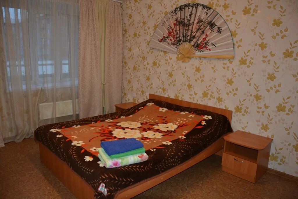 снять черногорск посуточно. квартира суточный черногорск. калинина 16 черногорск. квартиры посуточно в черногорске. калинина 17 черногорск общежитие.