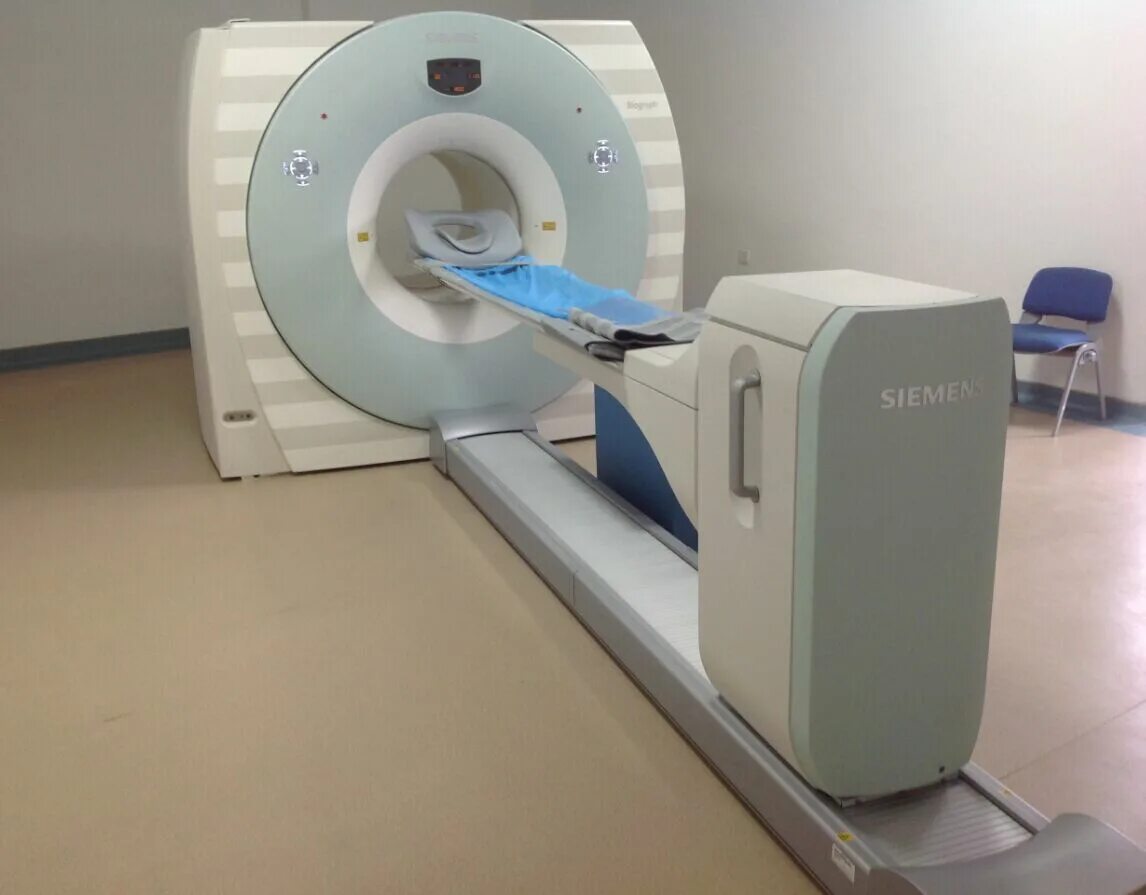 Pet ct. Позитрон-эмиссионная томография. Эмиссионная кт (ПЭТ-кт). Позитрон-эмиссионная  томография: ПЭТ. ПЭТ кт томограмма.