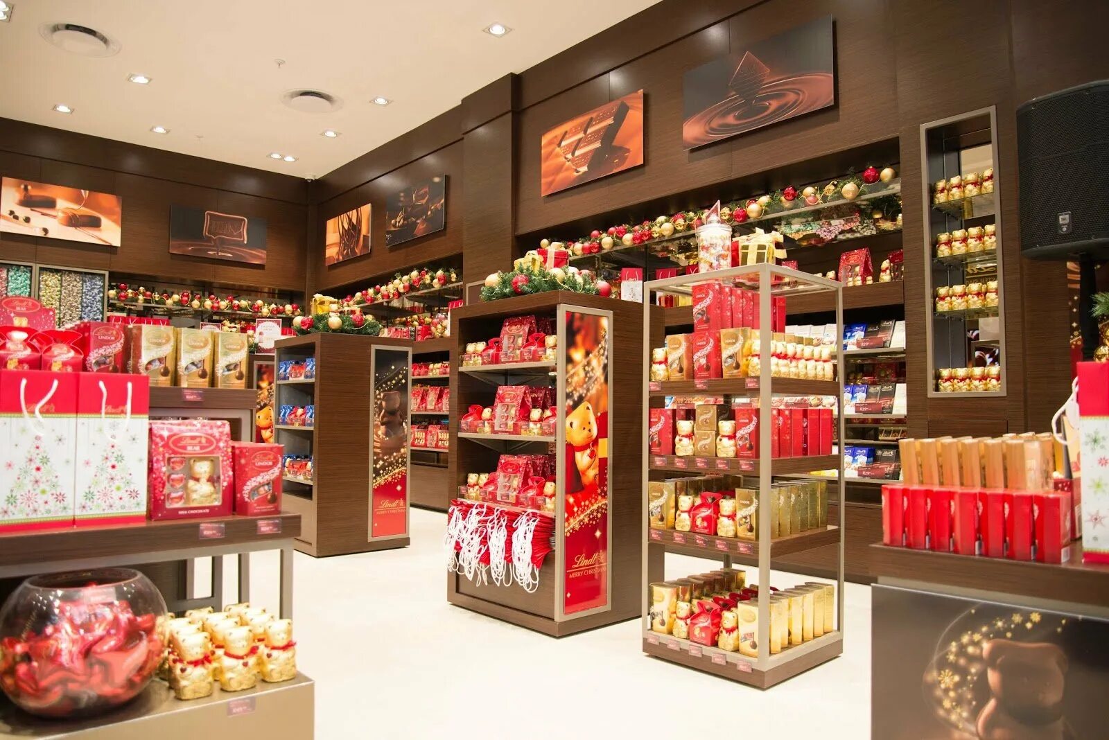 D-ASH Design Completes New Godiva 5th Avenue NY Flagship Boutique Godiva chocola