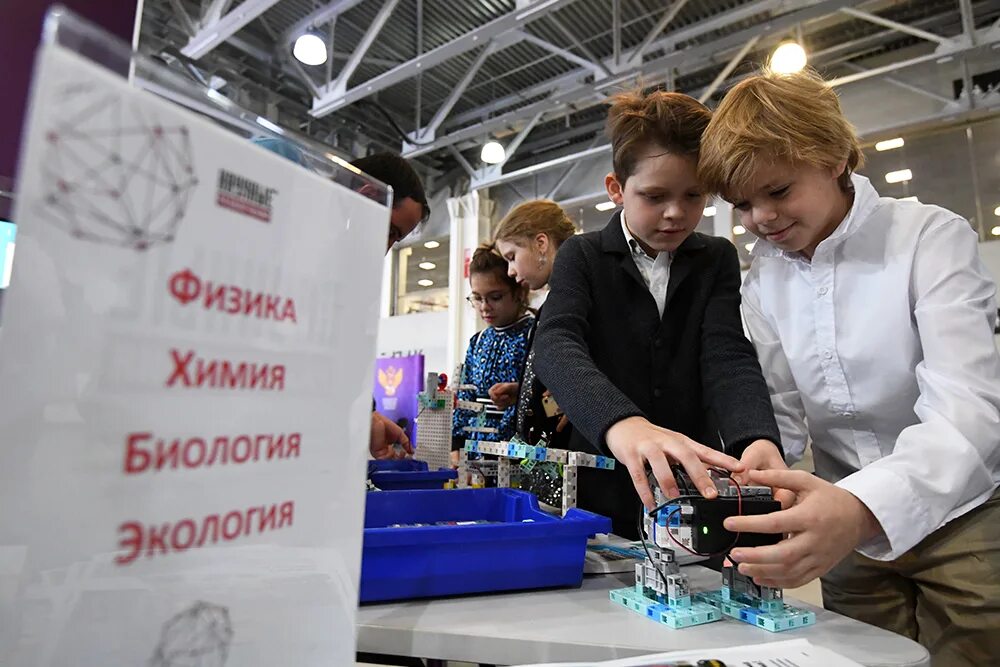 Сбор цифровых следов. ММСО. Московский Международный салон образования. ММСО 2022 Московский Международный салон образования. ММСО 2023 Московский Международный салон образования.