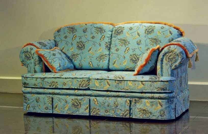 Фаворит н диван 120 марки гротеск. Диван фаворит гротеск севастополь. Диван гротеск. Диван фаворит гротеск. Диван гротеск.