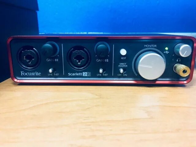 Звуковая карта focusrite 2i2. Focusrite scarlett 2i2 1st. +focusrite +2i4 +1st +gen купить. focusrite scarlett 1st купить. преамп фокусрайт купить.