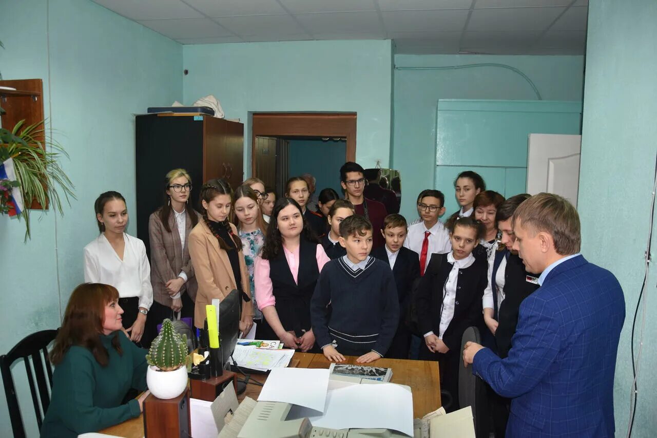 Учителя урмарской школы 2 2008. Е. Егорова. Урмарская школа имени егорова. Поселок урмары школа.