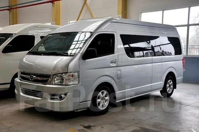 Китаец микроавтобус. Тойота хайс микроавтобус. китайская тойота хайс. toyota hiace van 2010 sale. китайский хайс микроавтобус.