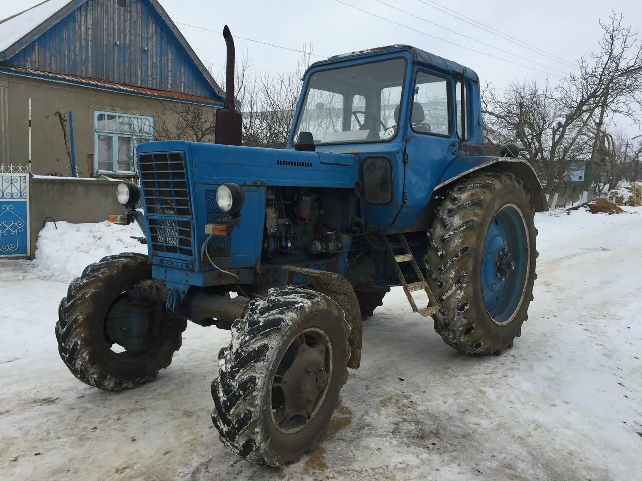 Трактор б у купить свежие объявления. Трактор Беларус 80.1. МТЗ-82 трактор ранний. МТЗ 80 трактор передком. Трактор МТЗ 80 для 150000.