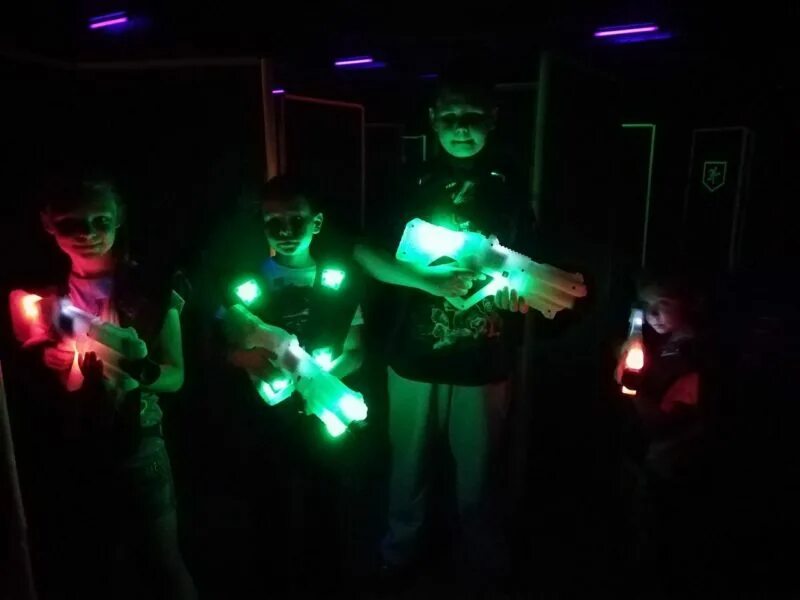 Лазерная депиляция екатеринбург. Лазерная эпиляция екб. Лазер екб. Лазер екб. Лазер так в екатеринбурге.