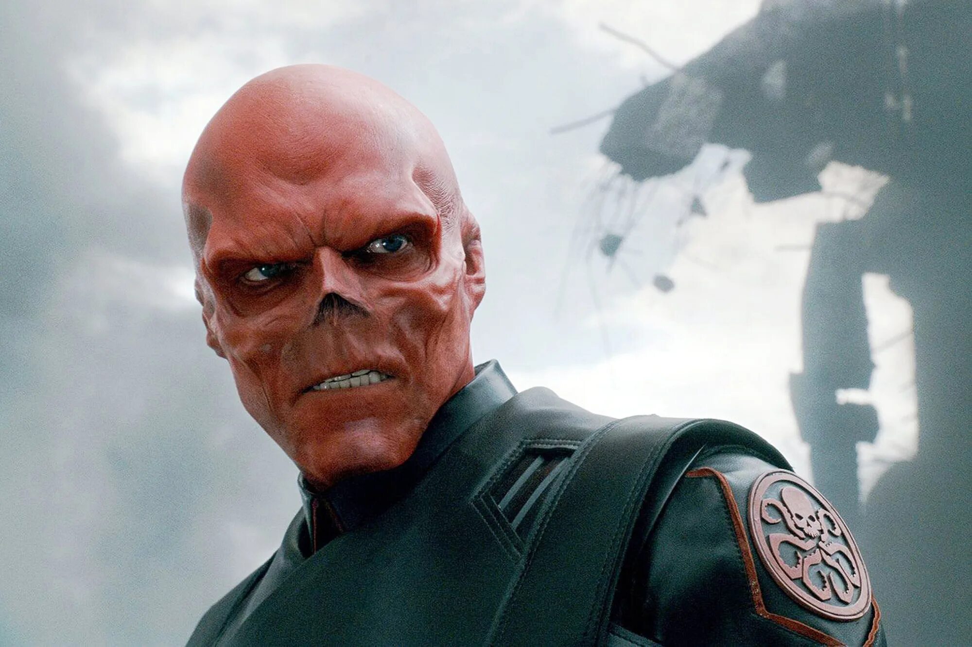 Враг главного героя. Бейн готэм том харди. Бэйн бэтмен. Владимир машков гта 4. Иоганн шмидт красный череп.