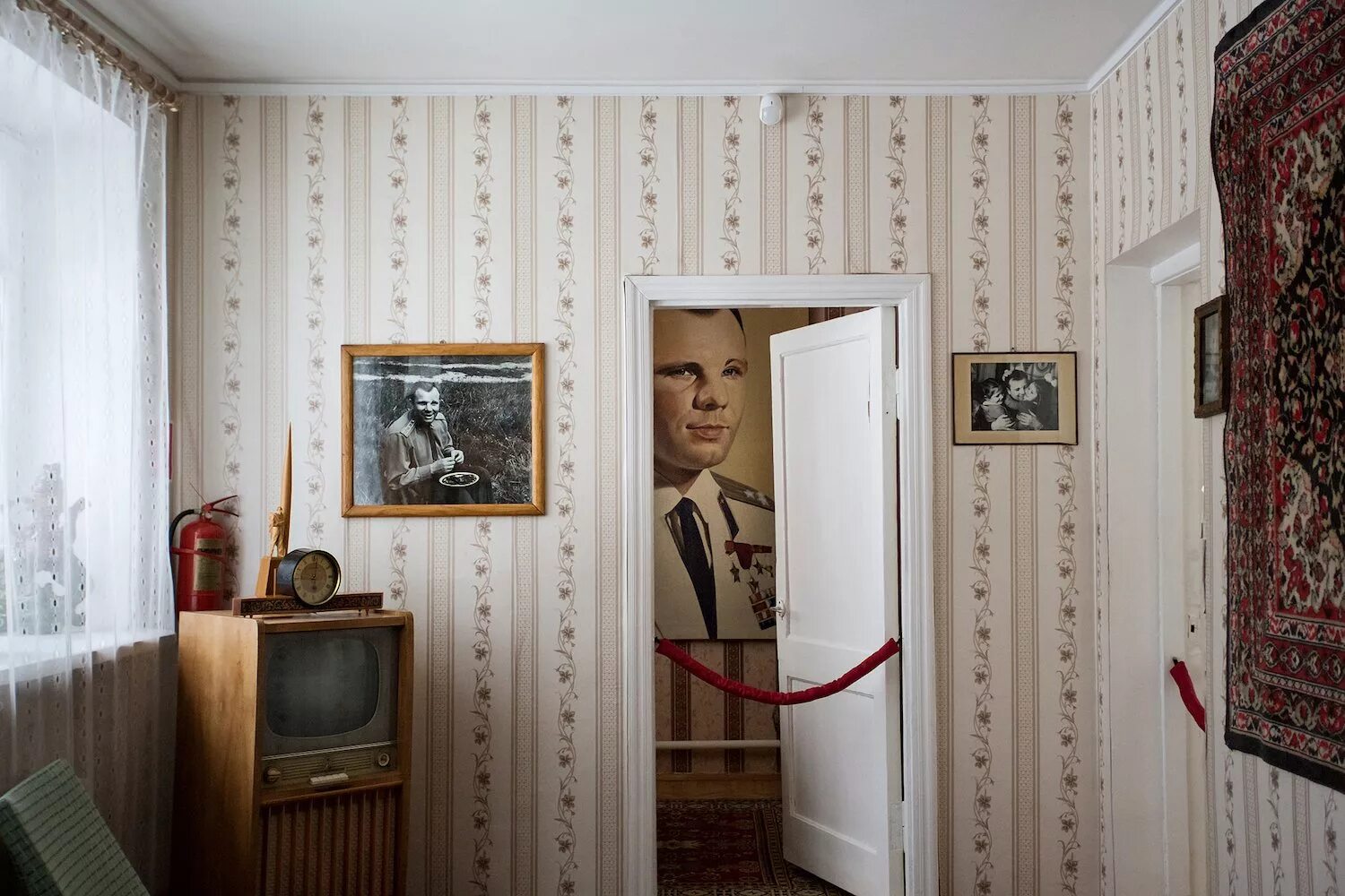 Дом-музей родителей ю.а. Гагарина. Дом музей родителей Гагарина. Музей квартира Юрия Гагарина. Дом Юрия Гагарина в Гжатске.