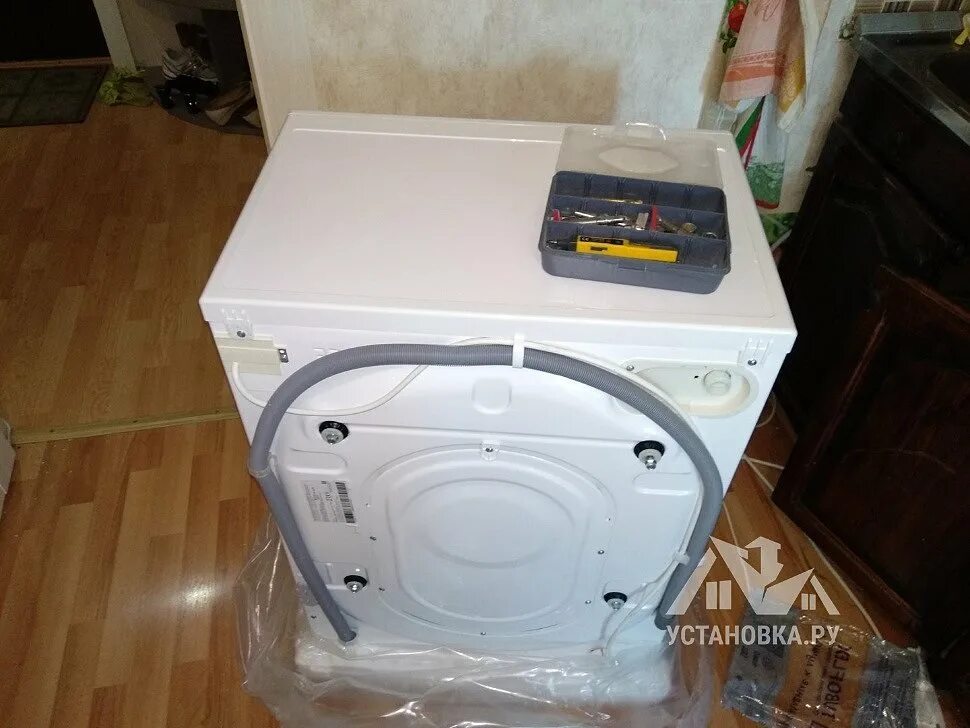 Подключение стиральной машины hotpoint ariston Ошибка е20 в стиральной машине Electrolux: что значит код, как найти и устранить